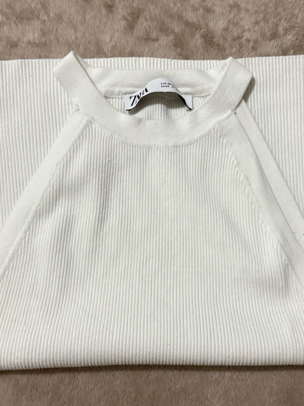 Zara White Ribbed Halter Tank
Size: Medium - Picture 8 of 8